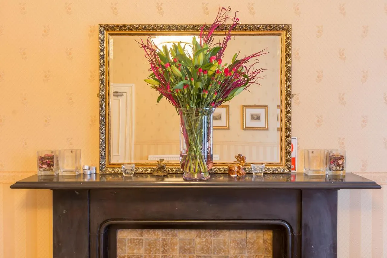 Menzies Guest House Edimburgo